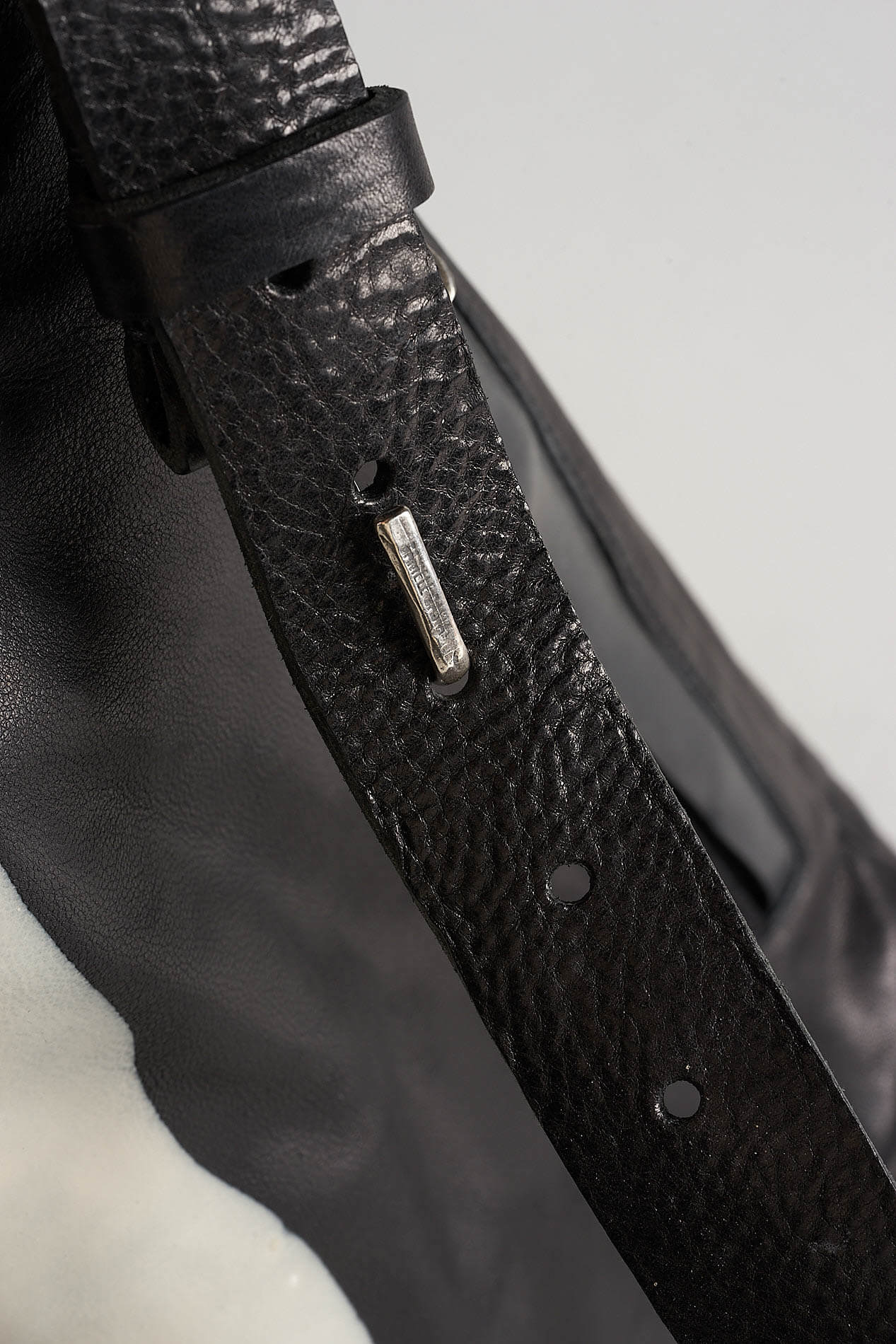 daniele basta leather and silver bags - DETAIL 2